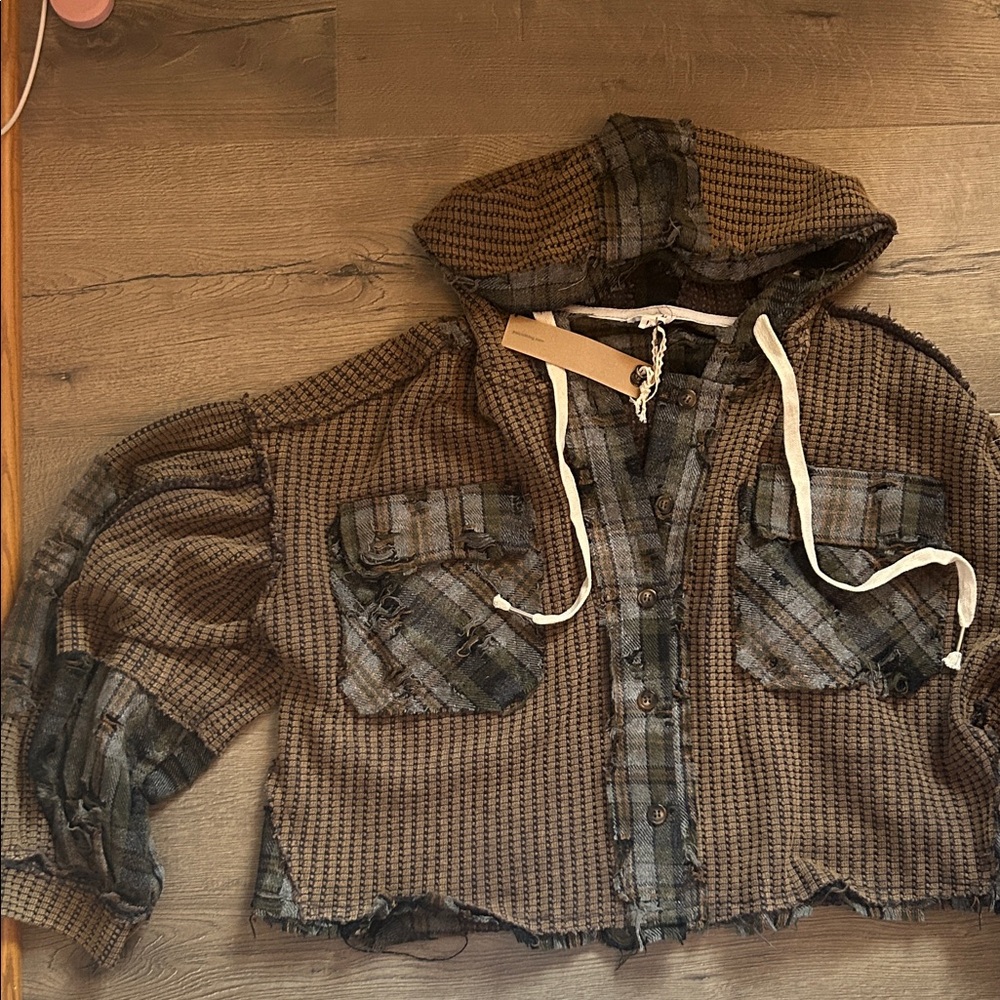 POL Brown Waffle-Knit Patchwork Cropped Hoodie NWT - image 4